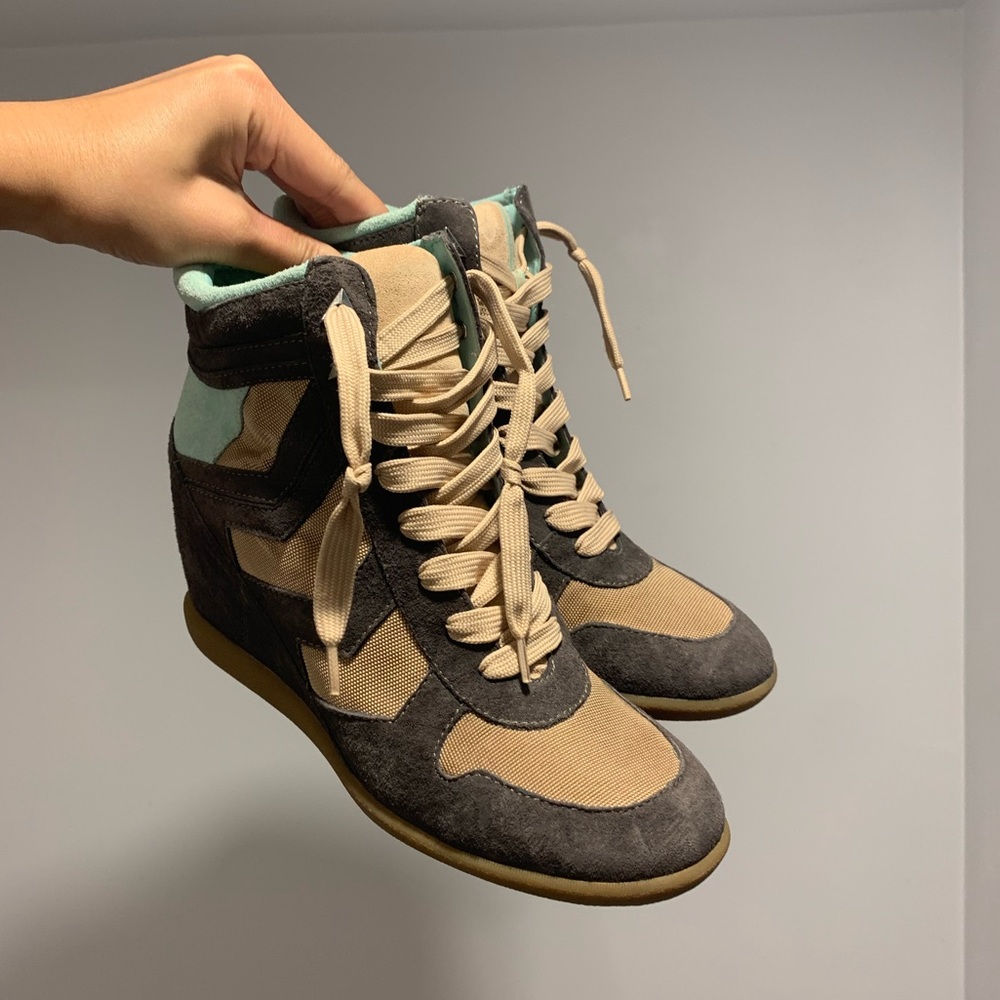 NWOT Sam Edelman Bennett Wedge Sneaker, Size 9